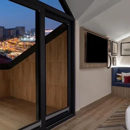 Hampton By Hilton Merter 3*