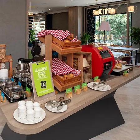 Hampton By Hilton Merter 3*