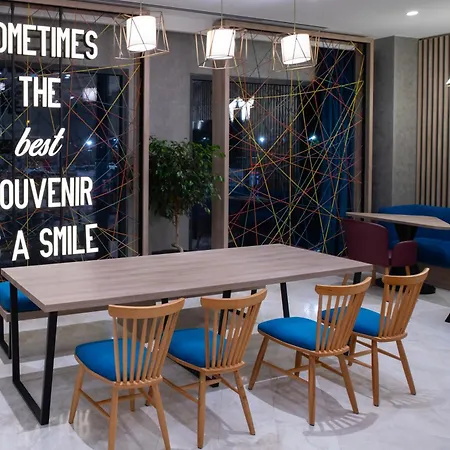 Hampton By Hilton Merter 3*