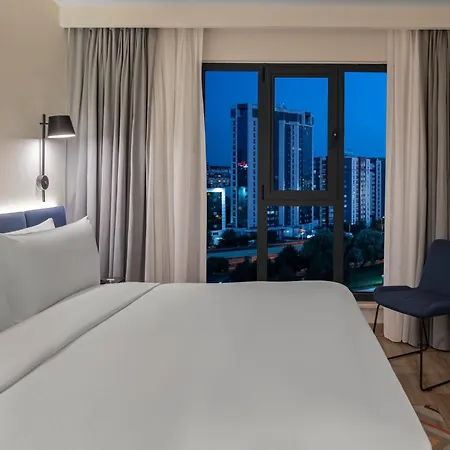 酒店 Hampton By Hilton Merter 3*