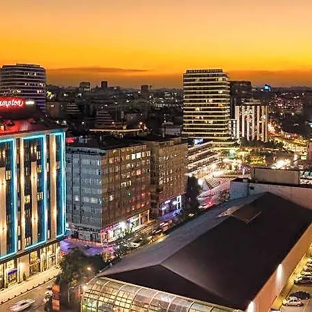 Hotel Hampton By Hilton Merter 3*