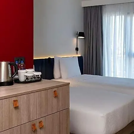 Hampton By Hilton Merter Hotel 3*
