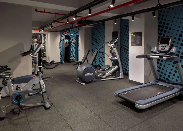 Hampton By Hilton Merter 酒店 3*